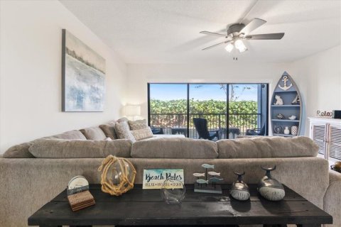 Condominio en venta en Jensen Beach, Florida, 2 dormitorios, 129.51 m2 № 487057 - foto 26