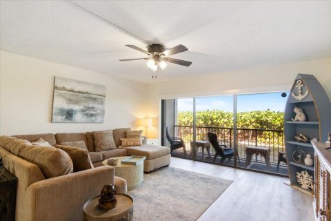 Condominio en venta en Jensen Beach, Florida, 2 dormitorios, 129.51 m2 № 487057 - foto 29