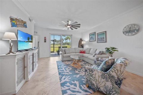 Copropriété à vendre à Punta Gorda, Floride: 2 chambres, 153.75 m2 № 1130512 - photo 6