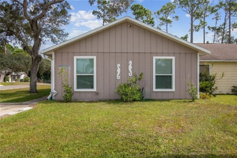 Duplex à vendre à New Smyrna Beach, Floride: 3 chambres, 113.34 m2 № 797972 - photo 24