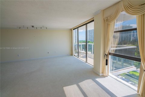 Condominio en venta en Aventura, Florida, 2 dormitorios, 92.53 m2 № 959124 - foto 12
