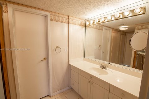 Condominio en venta en Aventura, Florida, 2 dormitorios, 92.53 m2 № 959124 - foto 21