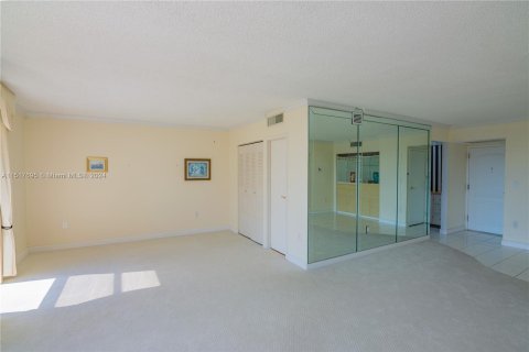 Condominio en venta en Aventura, Florida, 2 dormitorios, 92.53 m2 № 959124 - foto 10