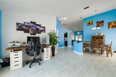 Villa ou maison à vendre à Tampa, Floride: 3 chambres, 162.95 m2 № 1288358 - photo 3