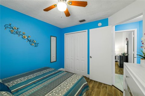 Casa en venta en Tampa, Florida, 3 dormitorios, 162.95 m2 № 1288358 - foto 23