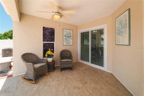 Casa en venta en Tampa, Florida, 3 dormitorios, 162.95 m2 № 1288358 - foto 29