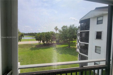 Condominio en venta en Weston, Florida, 3 dormitorios, 158.58 m2 № 1127562 - foto 6