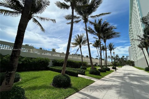 Condominio en alquiler en Miami Beach, Florida, 1 dormitorio, 67.45 m2 № 1348916 - foto 15