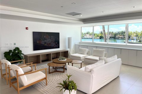 Condominio en venta en Miami Beach, Florida, 2 dormitorios, 90.12 m2 № 1348819 - foto 27