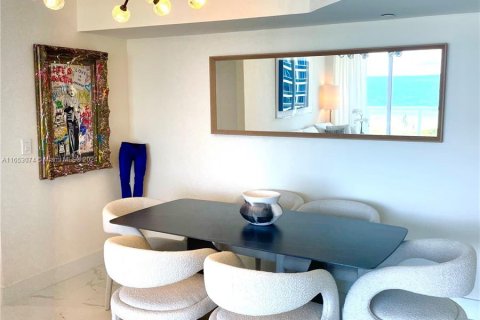 Condominio en venta en Miami Beach, Florida, 2 dormitorios, 90.12 m2 № 1348819 - foto 9