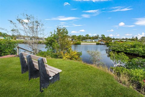 Купить земельный участок в Энглвуд, Флорида № 977543 - фото 14