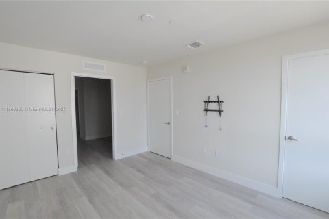 Condominio en venta en Miami, Florida, 2 dormitorios, 118.26 m2 № 1380168 - foto 16