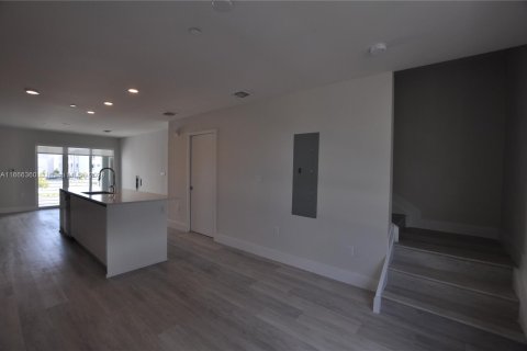 Copropriété à vendre à Miami, Floride: 2 chambres, 118.26 m2 № 1380168 - photo 8