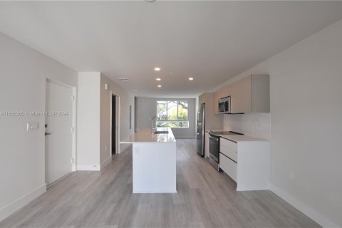 Copropriété à vendre à Miami, Floride: 2 chambres, 118.26 m2 № 1380168 - photo 3