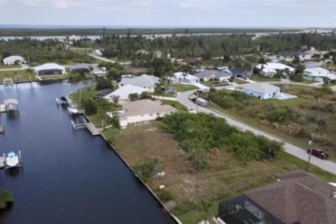 Terreno en venta en Port Charlotte, Florida № 1122290 - foto 14