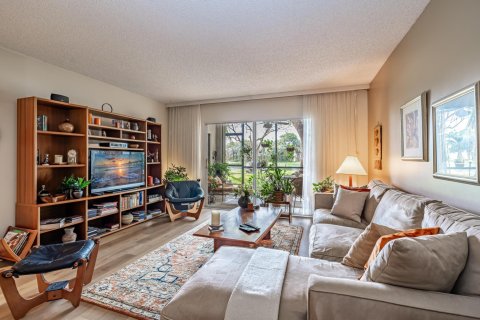 Copropriété à vendre à Pompano Beach, Floride: 2 chambres, 129.97 m2 № 982004 - photo 23