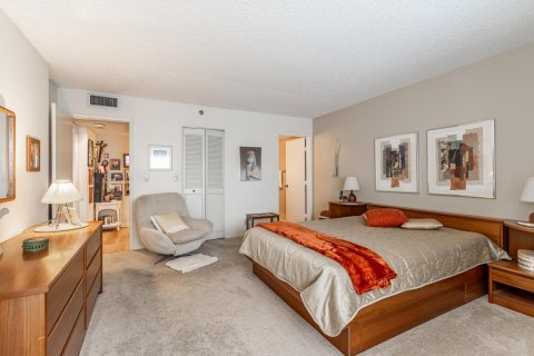 Condominio en venta en Pompano Beach, Florida, 2 dormitorios, 129.97 m2 № 982004 - foto 16