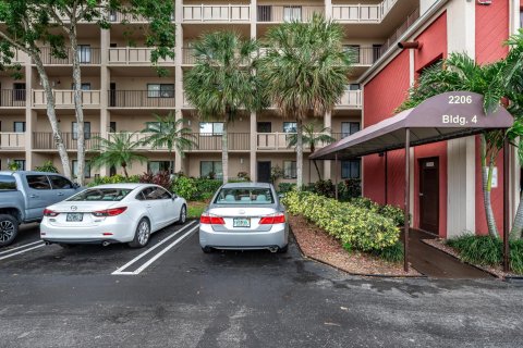 Condominio en venta en Pompano Beach, Florida, 2 dormitorios, 129.97 m2 № 982004 - foto 4