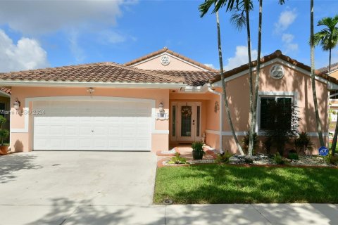 Casa en venta en Miramar, Florida, 3 dormitorios, 171.03 m2 № 1415263 - foto 2