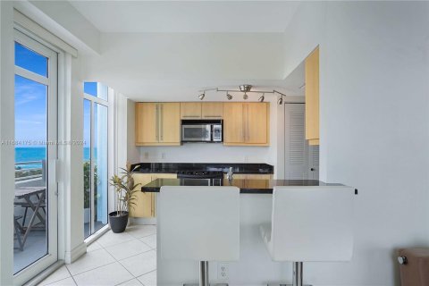 Condo in Miami Beach, Florida, 1 bedroom  № 1423537 - photo 7