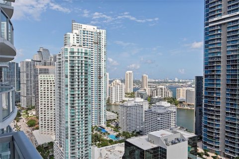 Condominio en venta en Miami, Florida, 2 dormitorios, 101.08 m2 № 1418309 - foto 20