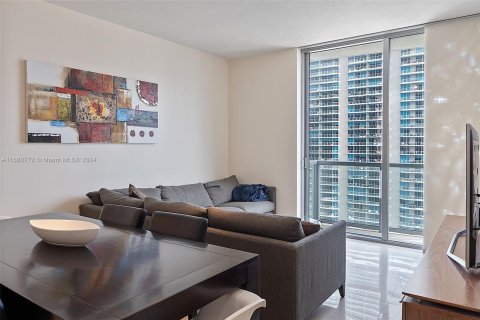 Condominio en venta en Miami, Florida, 2 dormitorios, 101.08 m2 № 1418309 - foto 13