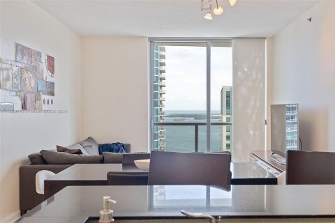 Condominio en venta en Miami, Florida, 2 dormitorios, 101.08 m2 № 1418309 - foto 8