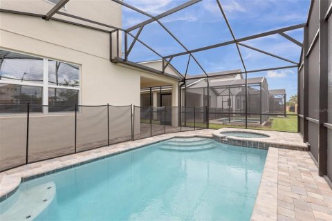 Villa ou maison à vendre à Kissimmee, Floride: 7 chambres, 329.25 m2 № 1340120 - photo 6