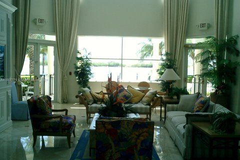 Condominio en venta en Aventura, Florida, 1 dormitorio, 82.96 m2 № 1383505 - foto 15