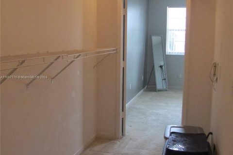 Condo in Aventura, Florida, 1 bedroom  № 1383505 - photo 8