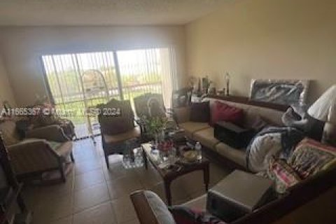 Copropriété à vendre à Miami, Floride: 2 chambres, 89 m2 № 1383509 - photo 3