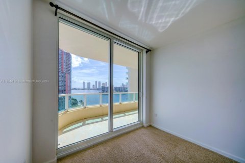 Condo in Aventura, Florida, 3 bedrooms  № 1353929 - photo 28