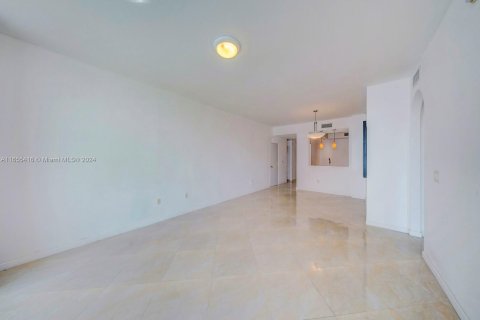 Condo in Aventura, Florida, 3 bedrooms  № 1353929 - photo 12