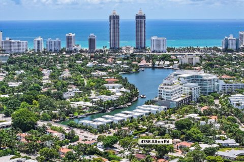 Villa ou maison à vendre à Miami Beach, Floride: 4 chambres, 169.92 m2 № 1282855 - photo 11