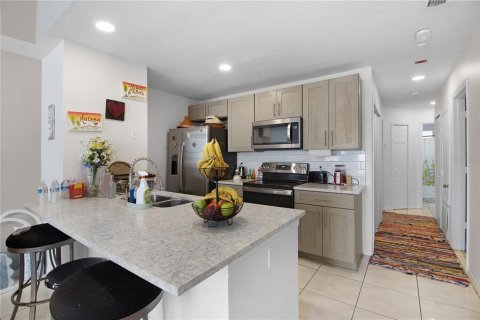 Condo in Kissimmee, Florida, 3 bedrooms  № 1277791 - photo 6