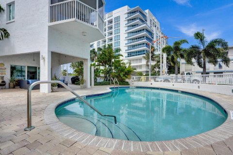 Condo in Fort Lauderdale, Florida, 2 bedrooms  № 927956 - photo 6