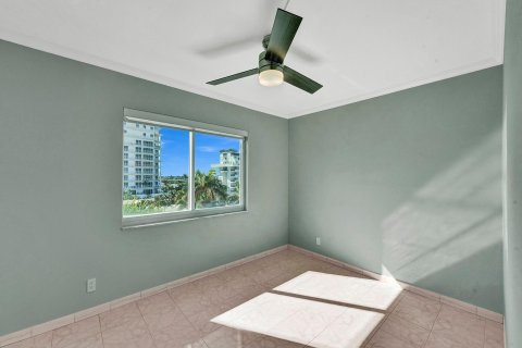 Condo in Fort Lauderdale, Florida, 2 bedrooms  № 927956 - photo 19