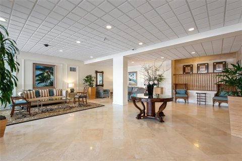 Condo in Fort Lauderdale, Florida, 2 bedrooms  № 981683 - photo 24