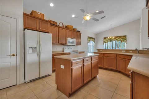 Villa ou maison à vendre à Port Charlotte, Floride: 2 chambres, 177.54 m2 № 990722 - photo 8