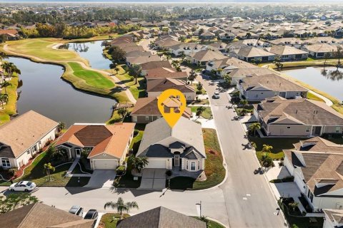 Villa ou maison à vendre à Port Charlotte, Floride: 2 chambres, 177.54 m2 № 990722 - photo 21