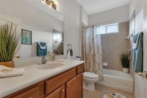 Villa ou maison à vendre à Port Charlotte, Floride: 2 chambres, 177.54 m2 № 990722 - photo 19
