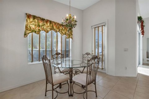 Villa ou maison à vendre à Port Charlotte, Floride: 2 chambres, 177.54 m2 № 990722 - photo 11
