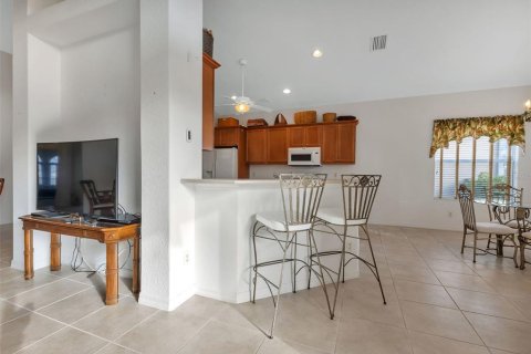 Villa ou maison à vendre à Port Charlotte, Floride: 2 chambres, 177.54 m2 № 990722 - photo 10