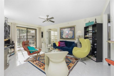 Condominio en venta en Port Charlotte, Florida, 2 dormitorios, 93.92 m2 № 985122 - foto 5