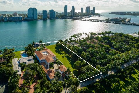 Land in Miami Beach, Florida № 147947 - photo 4