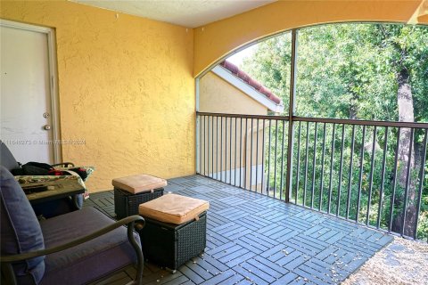 Condominio en venta en Oakland Park, Florida, 2 dormitorios, 116.69 m2 № 1329302 - foto 17