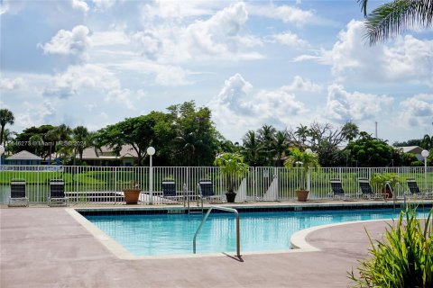 Condominio en venta en Oakland Park, Florida, 2 dormitorios, 116.69 m2 № 1329302 - foto 20