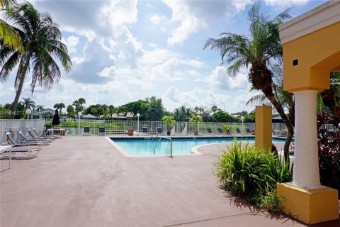 Copropriété à vendre à Oakland Park, Floride: 2 chambres, 116.69 m2 № 1329302 - photo 21