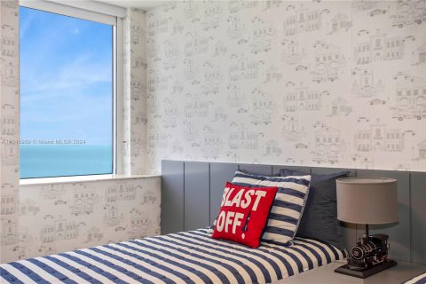 Condo in Miami Beach, Florida, 2 bedrooms  № 1328993 - photo 13