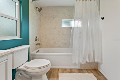 Villa ou maison à louer à Sarasota, Floride: 3 chambres, 141.58 m2 № 426613 - photo 22